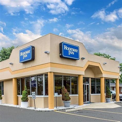 THE 5 BEST Hotels in Ronkonkoma, NY 2024 (from $123).